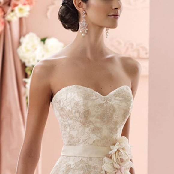 SAMPLE David Tutera Mon Cheri Wedding Dress, Blush Gold Ballgown Princess - Picture 2 of 11